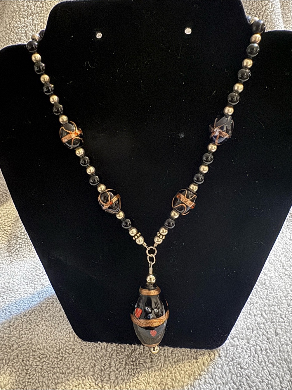 Vintage Murano Venetian Handcrafted Black and Gold Pendant Necklace